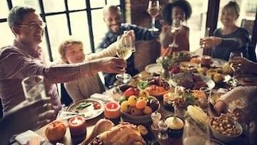 Family Eating | Dentist in Brentwood