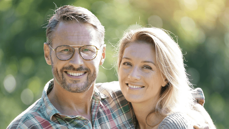 Brentwood man and woman couple smiling, sullivan dental partners