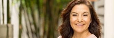 woman with sensitive teeth in brentwood tn 