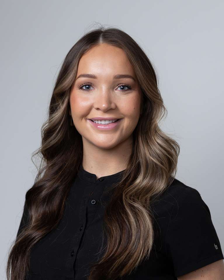 Ashley, a surgical dental assistant at sullivan dental partners, brentwood tn